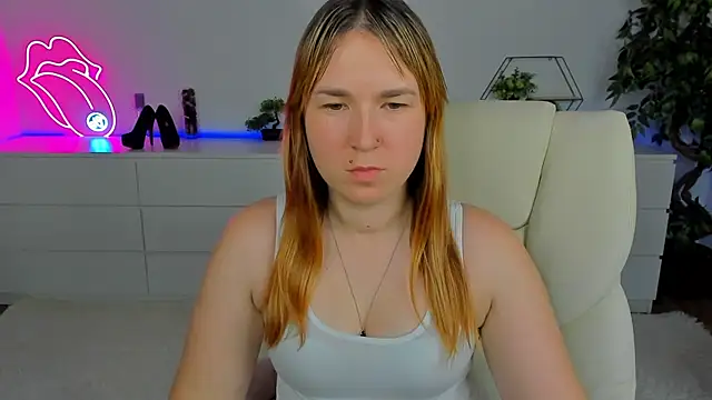 Sofii darling online show from 11-21-25, 05:33