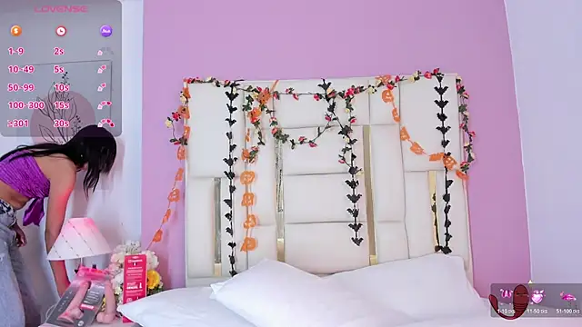 Silvana-Castro online show from 10-25-25, 11:29