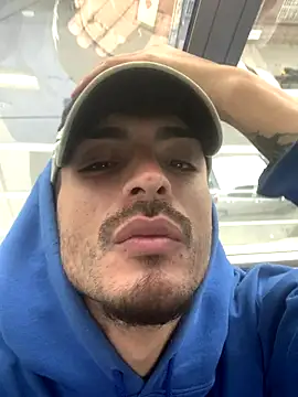 malek xarx  online show from 09-10-25, 01:44