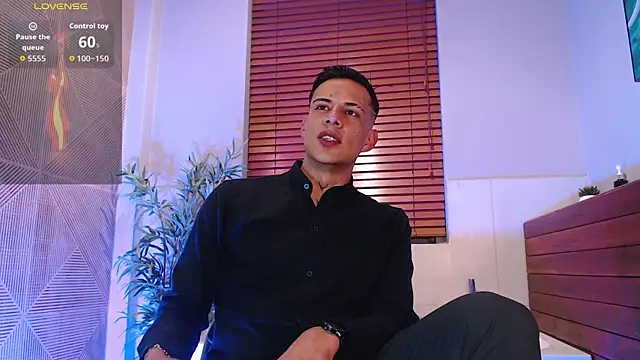 Dustin Sonne online show from 11-26-25, 03:29