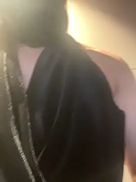 amiliatr online show from 11-21-25, 12:15