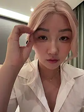 winter11 online show from 10-27-25, 01:59