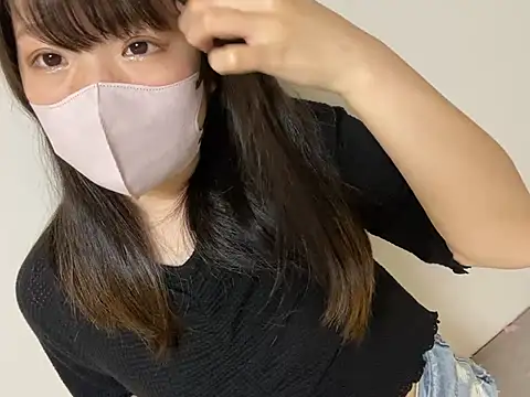 Snapshot of tintama-panty chatting on 04-05-26, 04:42 tintama-panty online show from 04-05-26, 04:42