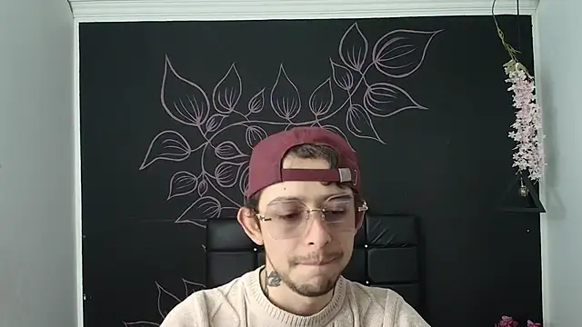 Aleecandrews online show from 01-14-26, 07:08