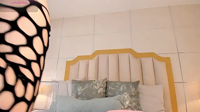 MaddieParker online show from 11-01-25, 11:18