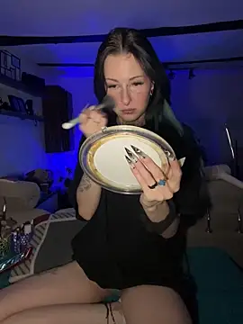 Seductively4 20 online show from 12-18-25, 04:57