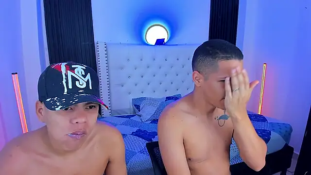 Latin Boyss  online show from 11-10-25, 08:30