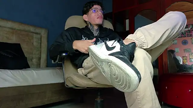 david huge online show from 03-01-26, 06:26