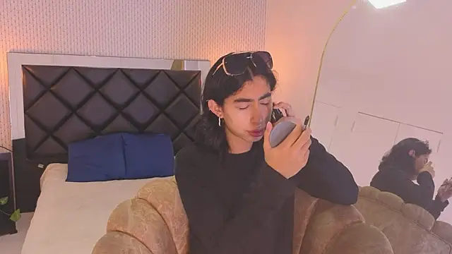 ryo light online show from 02-18-26, 04:30