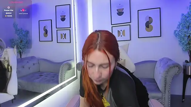 Snapshot of Alicia_leclair chatting on 12-02-25, 03:34 Alicia leclair online show from 12-02-25, 03:34