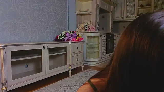 EadlinGillim online show from 09-17-25, 04:03