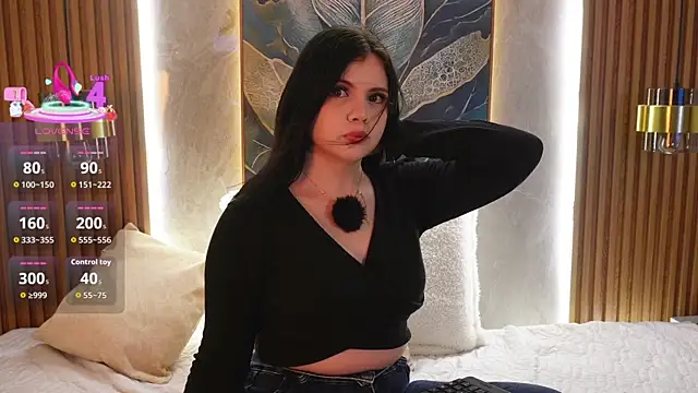 Snapshot of issa_baby2 chatting on 11-25-25, 03:28 issa baby2 online show from 11-25-25, 03:28