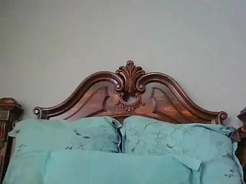 Snapshot of kinkyliciouse23 chatting on 02-17-26, 07:38 kinkyliciouse23 online show from 02-17-26, 07:38