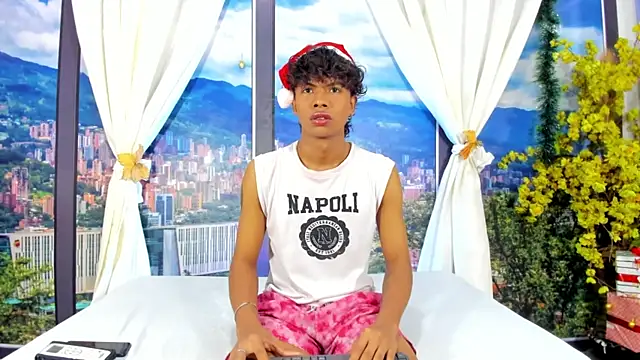 MilthonDelis online show from 12-17-25, 02:50