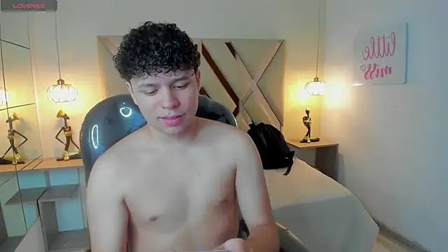 BenjaminBottonn online show from 11-20-25, 07:46