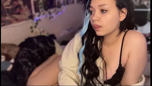 Snapshot of nikoli_naw chatting on 10-24-25, 01:35 nikoli naw online show from 10-24-25, 01:35