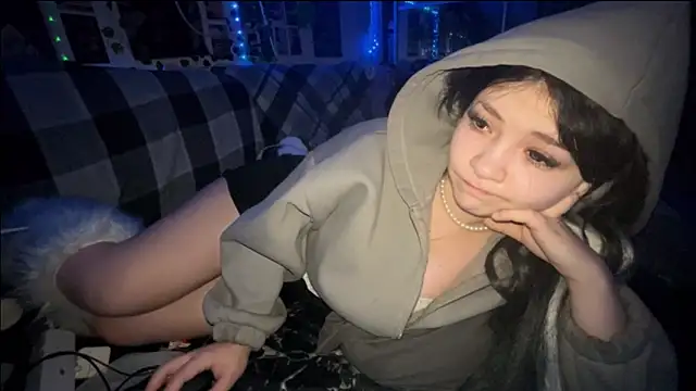 nikoli naw online show from 02-11-26, 09:09