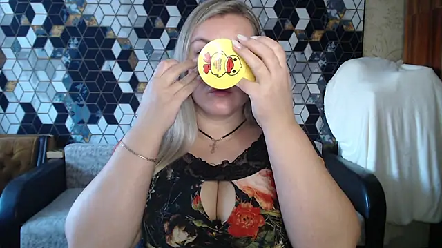 NikaSkylink online show from 02-04-26, 05:24