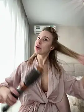 Snapshot of Ashley_Roys chatting on 03-22-26, 09:23 Ashley Roys online show from 03-22-26, 09:23