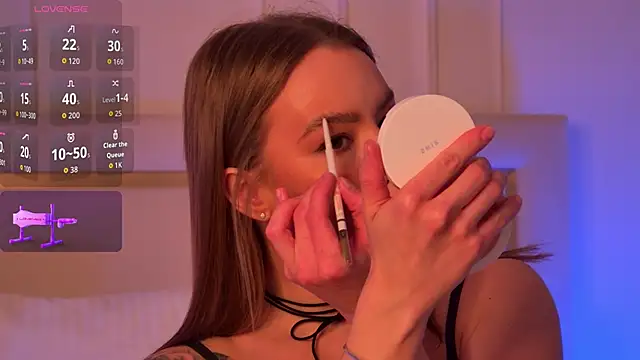 Snapshot of Ashley_Roys chatting on 03-24-26, 03:28 Ashley Roys online show from 03-24-26, 03:28