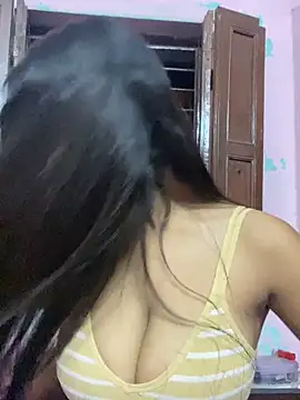 Snapshot of Sonia_soni332 chatting on 09-30-25, 12:43 Sonia soni332 online show from 09-30-25, 12:43