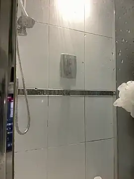 Woodchip online show from 12-19-25, 08:43