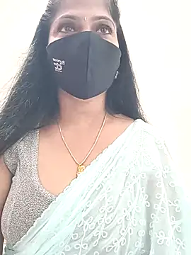 Snapshot of shivani27 chatting on 02-20-26, 09:10 shivani27 online show from 02-20-26, 09:10