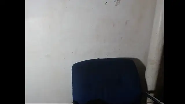 BebaFoxx online show from 10-20-25, 04:07