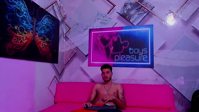 rhabena boysex online show from 03-01-26, 01:40