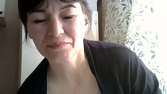 Krystal 82 online show from 02-03-26, 09:47