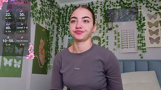 Ashley Pierce online show from 12-02-25, 04:07