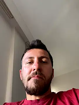 emredenizz07 online show from 11-04-25, 07:18