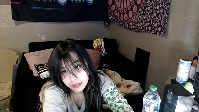 London Ray online show from 11-02-25, 09:11