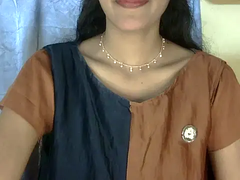 zara Khan0 online show from 09-18-25, 03:03