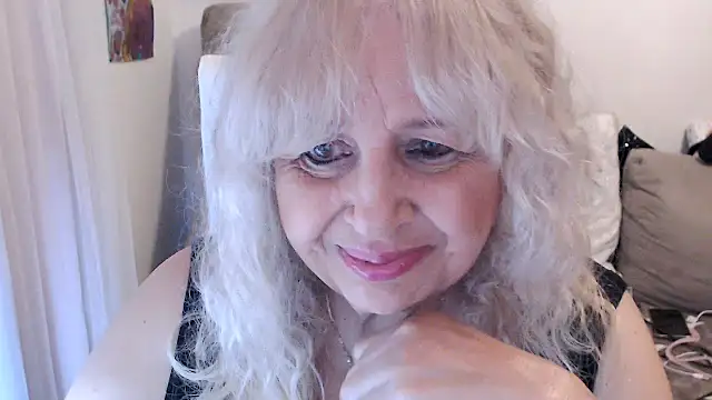 SusiLifeXXX online show from 12-14-25, 08:35