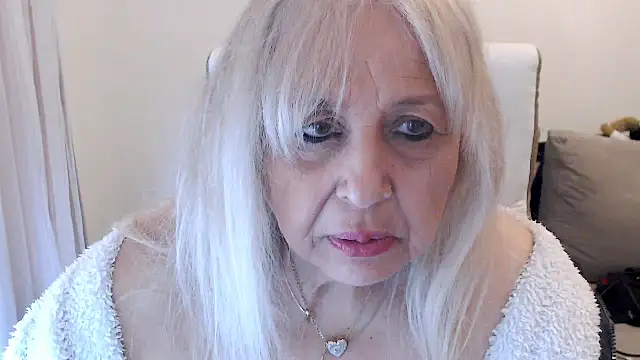 SusiLifeXXX online show from 01-05-26, 11:19