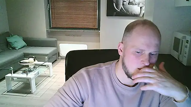 Snapshot of Dartanjanas13 chatting on 11-14-25, 08:07 Dartanjanas13 online show from 11-14-25, 08:07