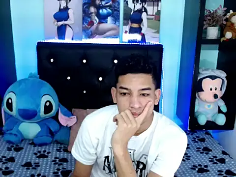 x oliver x online show from 11-18-25, 04:28