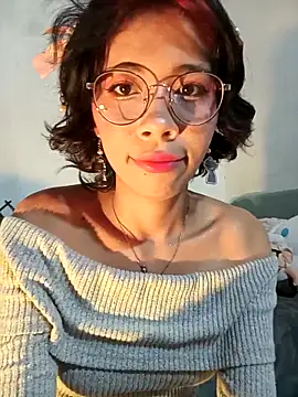 dolliette24 online show from 12-14-25, 07:40