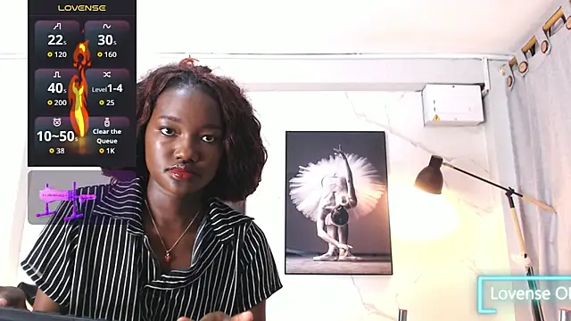 Evaa 18 online show from 10-15-25, 05:35