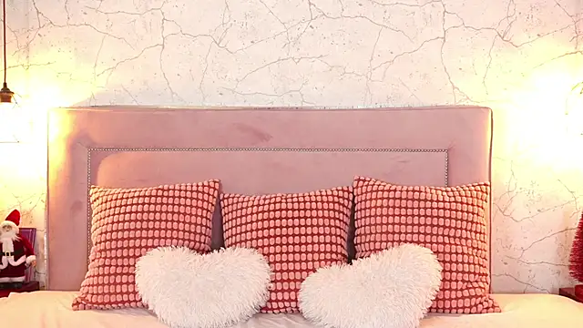 ChannelAngeless online show from 12-18-25, 02:01