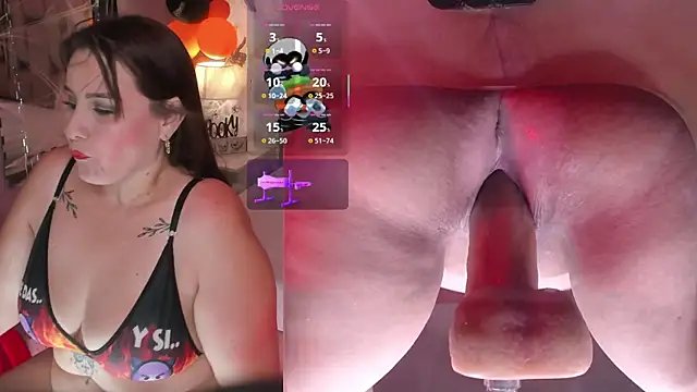 ErikaMontiel   online show from 10-17-25, 10:01