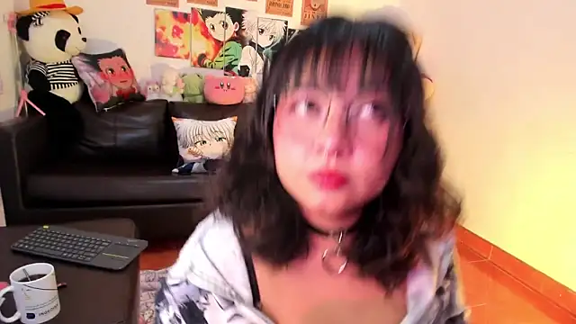 Lolii Zoe online show from 11-21-25, 12:10