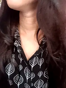 Queen Pooja7 online show from 09-11-25, 02:39