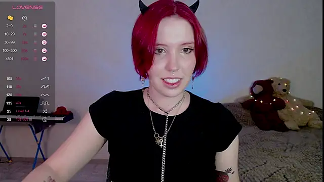 Ruby Flame online show from 10-25-25, 08:25