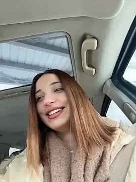 DollyTall online show from 12-23-25, 08:34