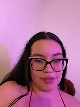 Snapshot of Emily_Taylor2 chatting on 11-04-25, 02:54 Emily Taylor2 online show from 11-04-25, 02:54