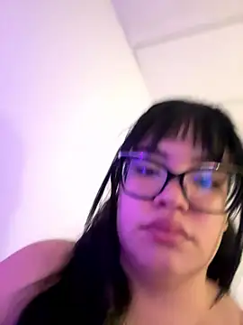 Emily Taylor2 online show from 01-12-26, 02:06