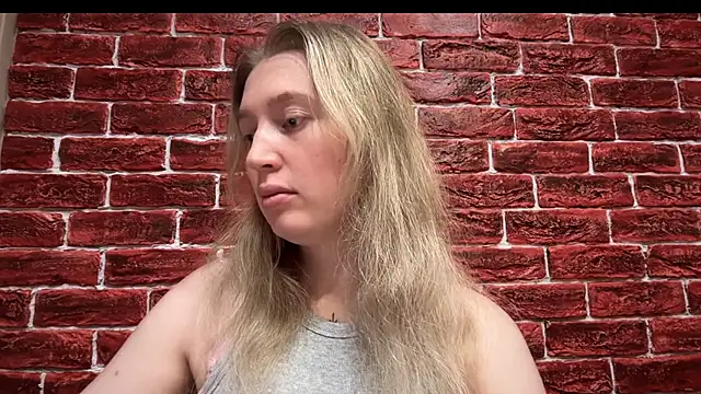 Snapshot of CitrusBlissss chatting on 10-23-25, 12:04 CitrusBlissss online show from 10-23-25, 12:04