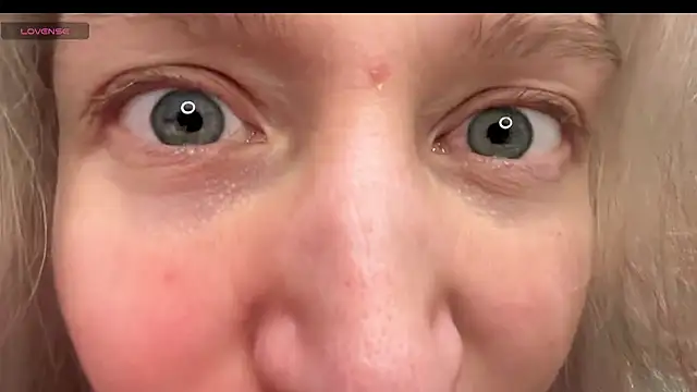 Snapshot of CitrusBlissss chatting on 11-06-25, 03:02 CitrusBlissss online show from 11-06-25, 03:02